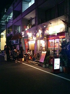 ムット・となりのお好み焼き屋.jpg